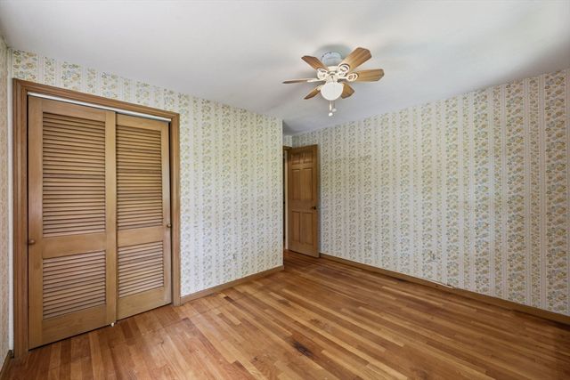 907 Main St, Wilbraham, MA 01095