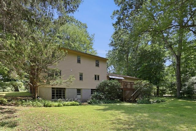 907 Main St, Wilbraham, MA 01095