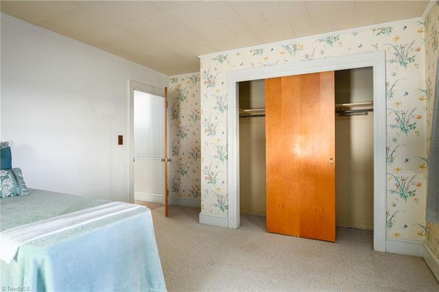 187 Red Sparrow Lane, Lexington, NC 27295