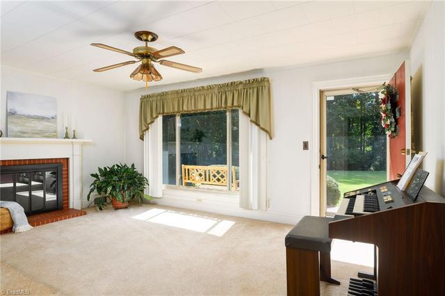 187 Red Sparrow Lane, Lexington, NC 27295