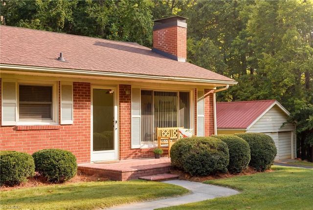 187 Red Sparrow Lane, Lexington, NC 27295