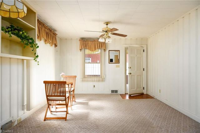 187 Red Sparrow Lane, Lexington, NC 27295