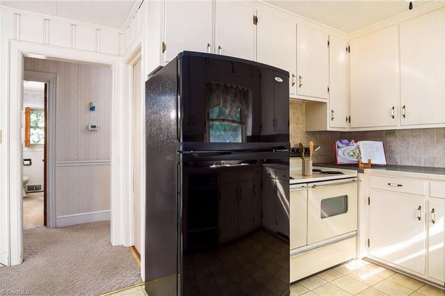 187 Red Sparrow Lane, Lexington, NC 27295
