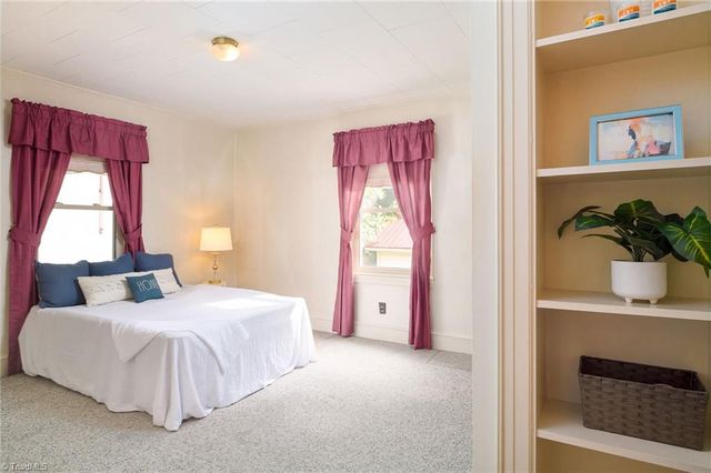 187 Red Sparrow Lane, Lexington, NC 27295