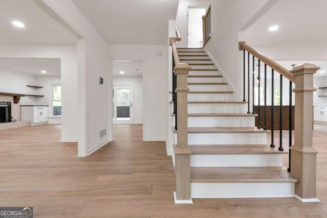 3839 Vinyard Way NE, Marietta, GA 30062
