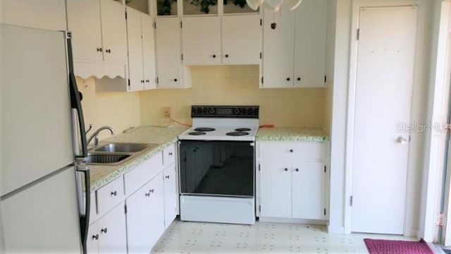 608 LEMON STREET, Auburndale, FL 33823
