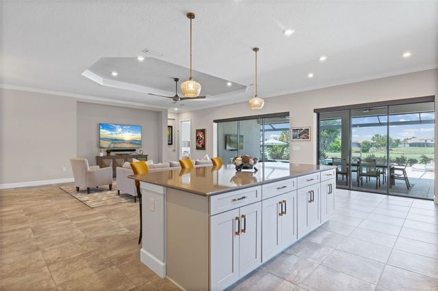 14817 MONTELLO WAY, Bradenton, FL 34211