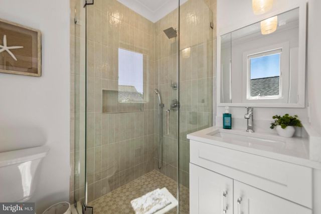 262 N 14TH ST, Surf City, NJ 08008