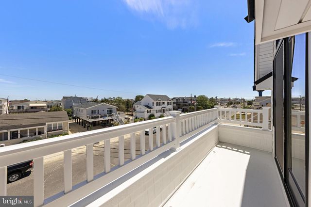 262 N 14TH ST, Surf City, NJ 08008