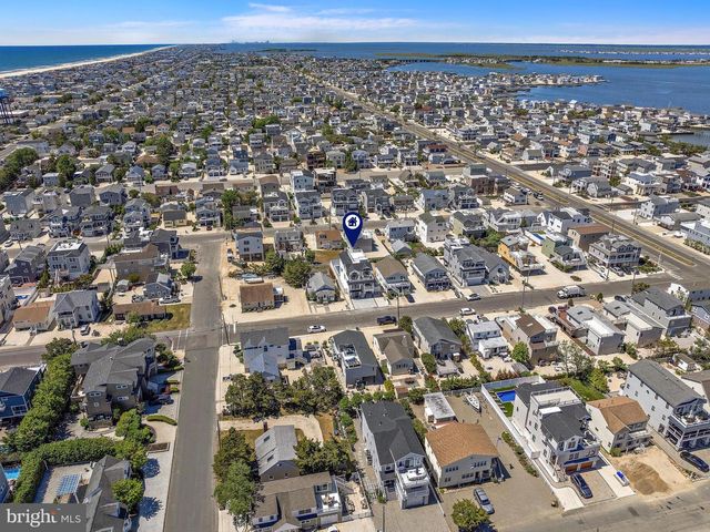 262 N 14TH ST, Surf City, NJ 08008