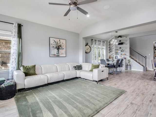 20033 Navarre TER, Pflugerville, TX 78660