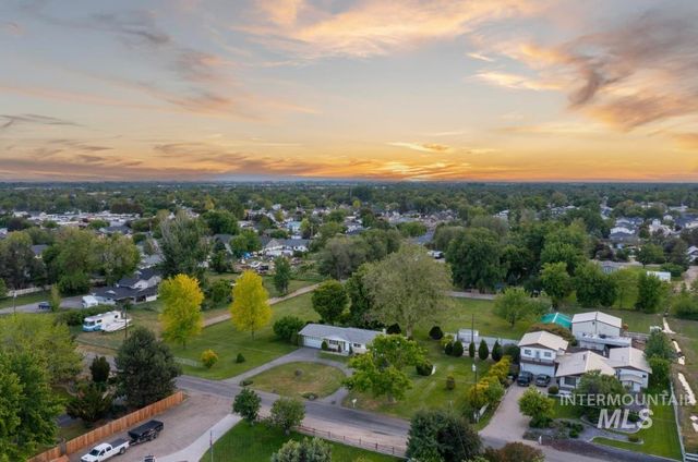 2661 N Dalton Lane, Boise, ID 83704