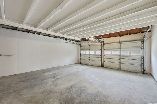 426 ZEPHYR DR, Windcrest, TX 78239