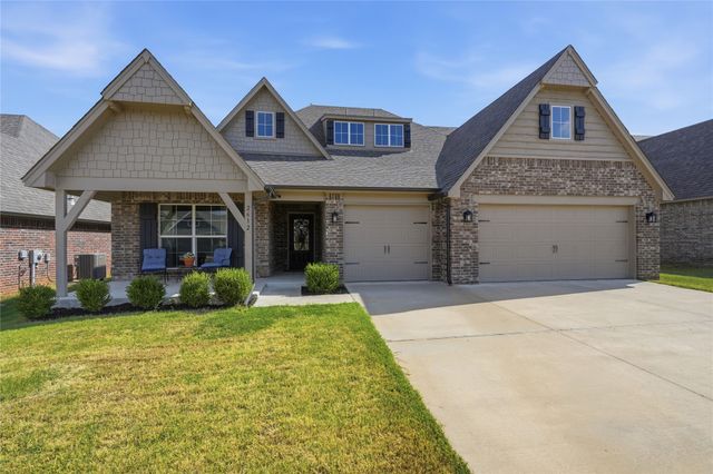 2612 W 114th Place S, Jenks, OK 74037