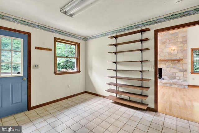 283 WITMER, Mohnton, PA 19540