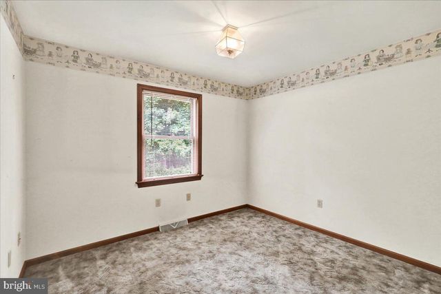 283 WITMER, Mohnton, PA 19540