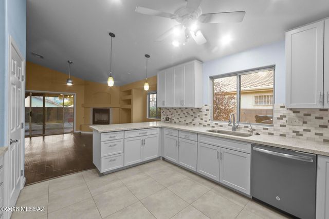 9545 E Grand Teton Road, Tucson, AZ 85748