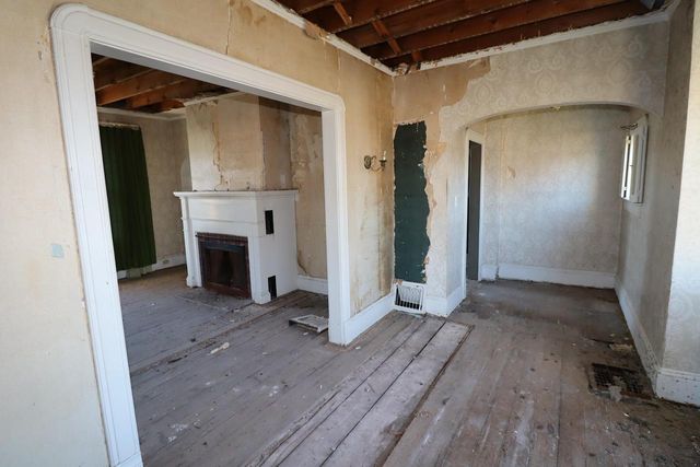 1201 9th Ave W, Ashland, WI 54806