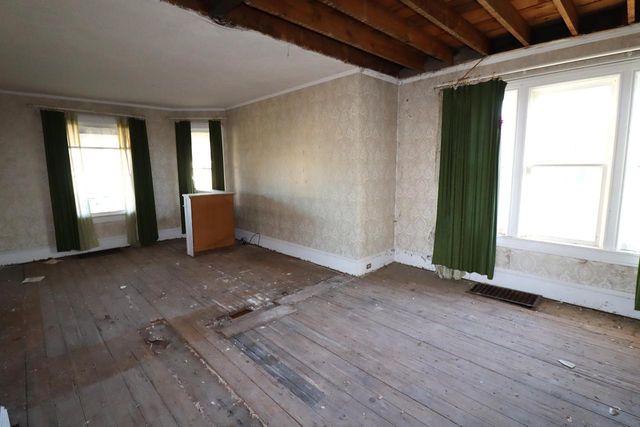 1201 9th Ave W, Ashland, WI 54806