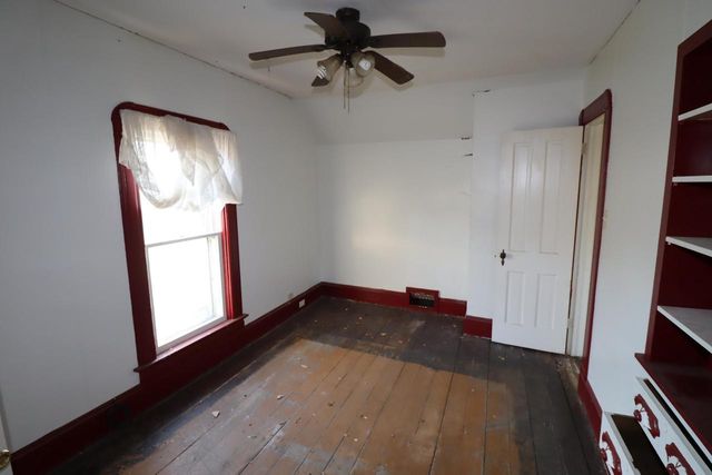 1201 9th Ave W, Ashland, WI 54806