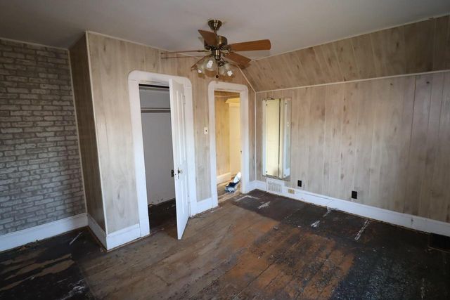 1201 9th Ave W, Ashland, WI 54806