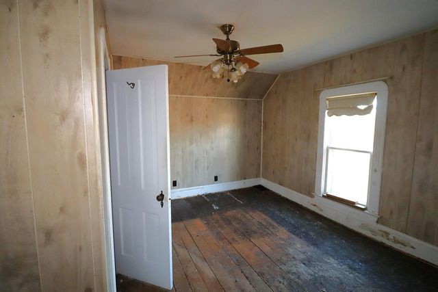 1201 9th Ave W, Ashland, WI 54806