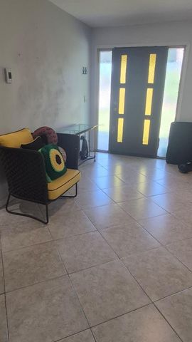 13706 44th Place N, West Palm Beach, FL 33411