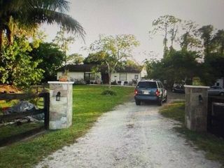 13706 44th Pl Place N, West Palm Beach, FL 33411