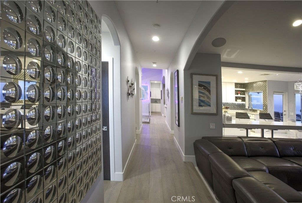 Image 12 of property listing at 3 Via Pasa, San Clemente, CA 92673