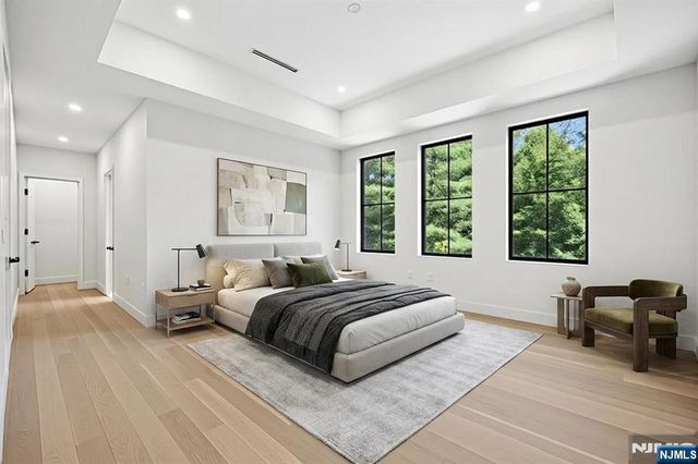 242 Hardenburgh Avenue, Demarest, NJ 07627