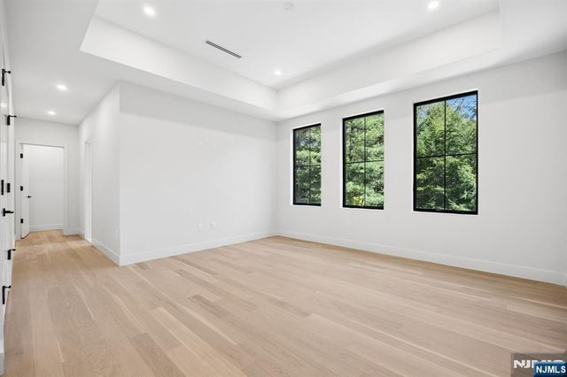 242 Hardenburgh Avenue, Demarest, NJ 07627