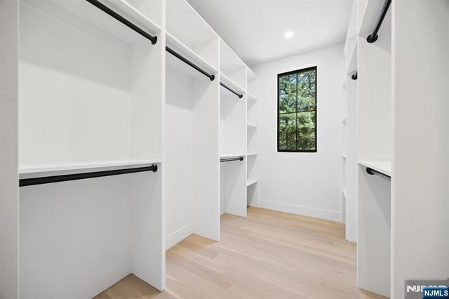242 Hardenburgh Avenue, Demarest, NJ 07627