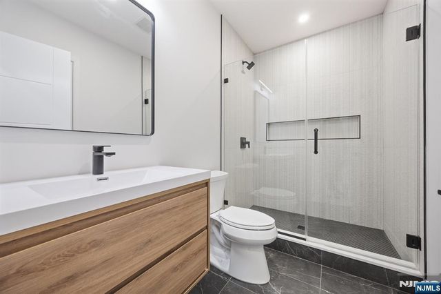 242 Hardenburgh Avenue, Demarest, NJ 07627