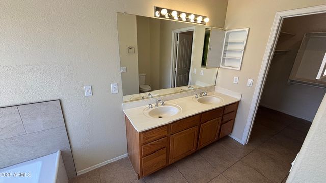 12721 W PALM Lane, Avondale, AZ 85392