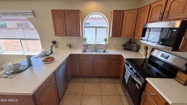 12721 W PALM Lane, Avondale, AZ 85392