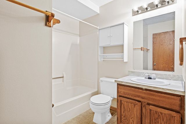10563 Martin Street NW, Coon Rapids, MN 55433