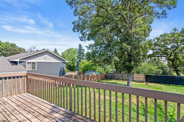 10563 Martin Street NW, Coon Rapids, MN 55433