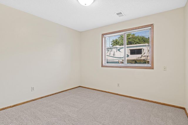 10563 Martin Street NW, Coon Rapids, MN 55433