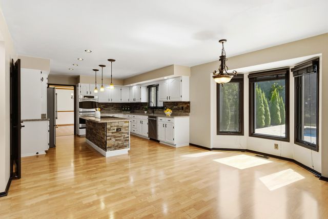 705 Weston Park Drive, Powell, OH 43065