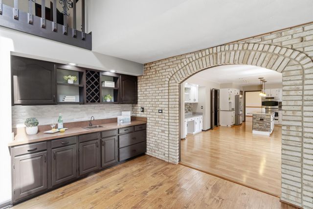 705 Weston Park Drive, Powell, OH 43065