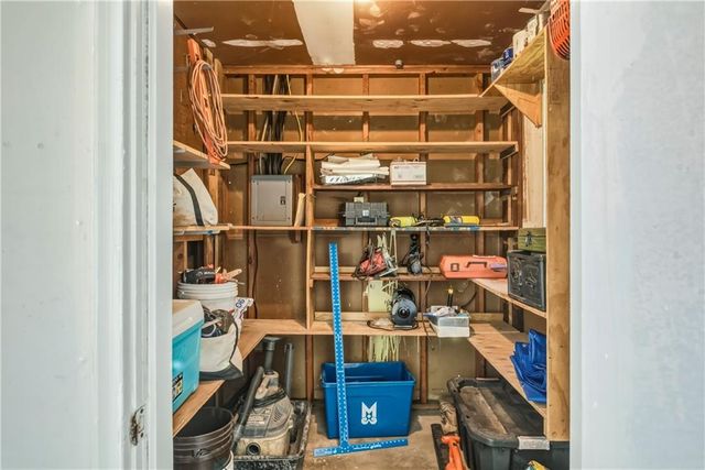 4217 Spring Valley Drive S, Mobile, AL 36693