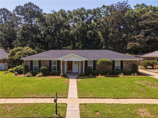 4217 Spring Valley Drive S, Mobile, AL 36693
