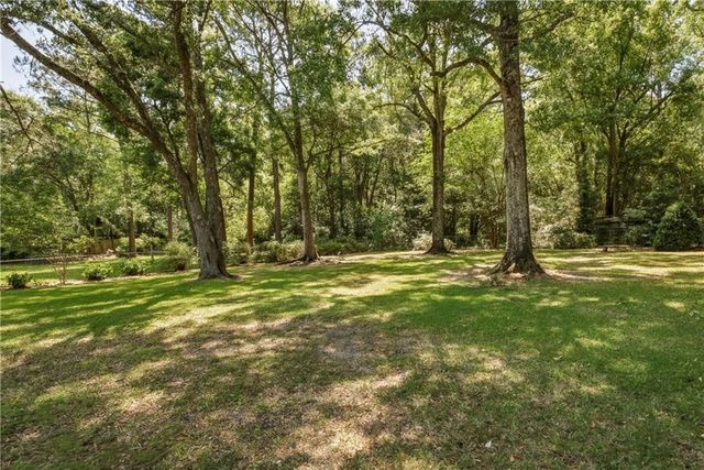 4217 Spring Valley Drive S, Mobile, AL 36693