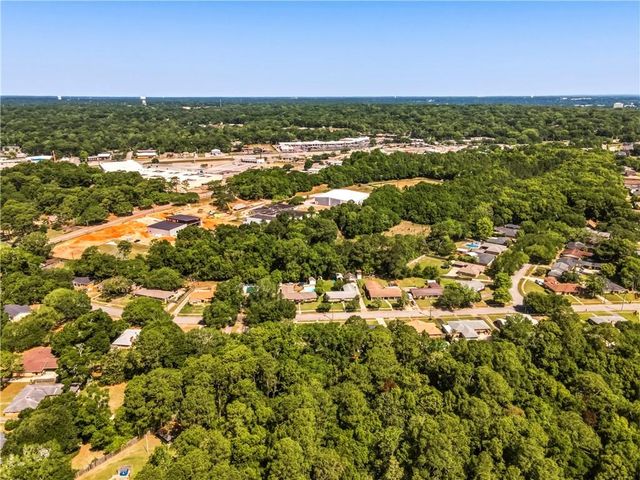 4217 Spring Valley Drive S, Mobile, AL 36693