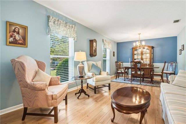 4217 Spring Valley Drive S, Mobile, AL 36693
