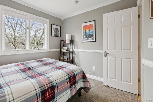 26 Village Green 26, Bardonia, NY 10954