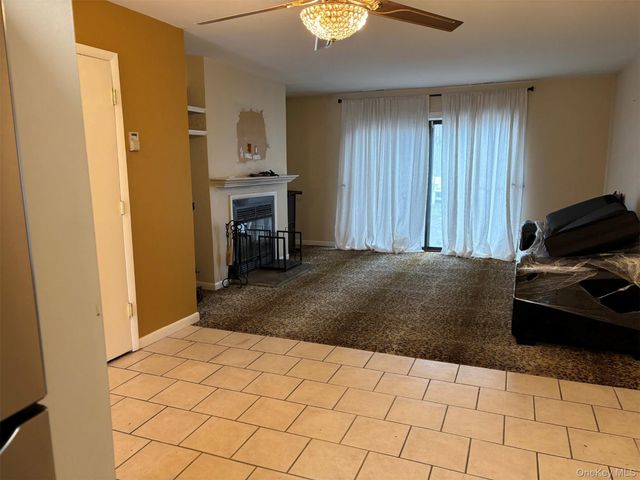92 Lake Ridge Cove, Mohegan Lake, NY 10547