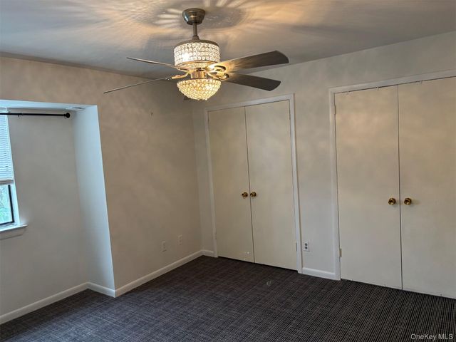 92 Lake Ridge Cove, Mohegan Lake, NY 10547
