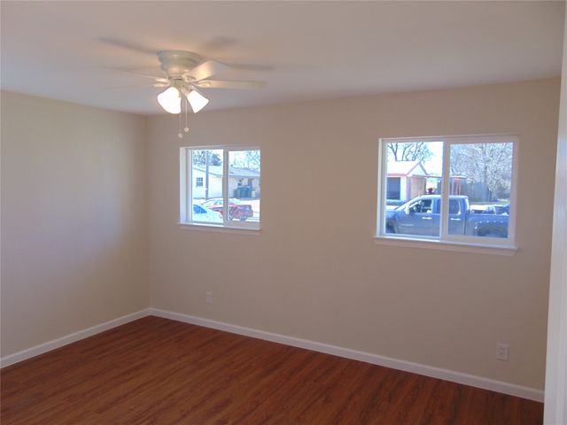 216 Wilmer Heights Drive, Wilmer, TX 75172