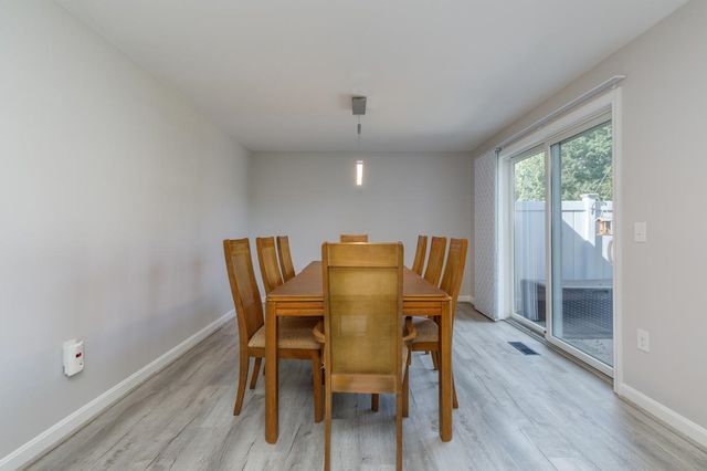 28 Walden Pond Drive, Nashua, NH 03064
